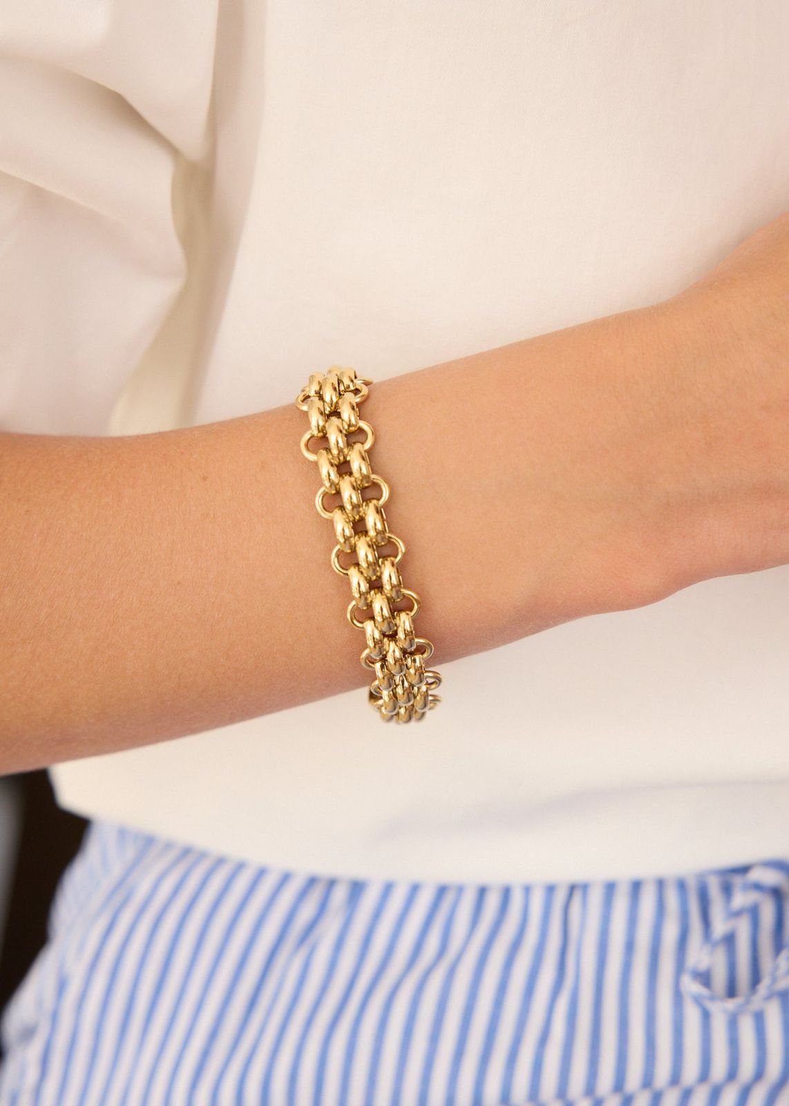 Golden Stainless Steel Link Bracelet
