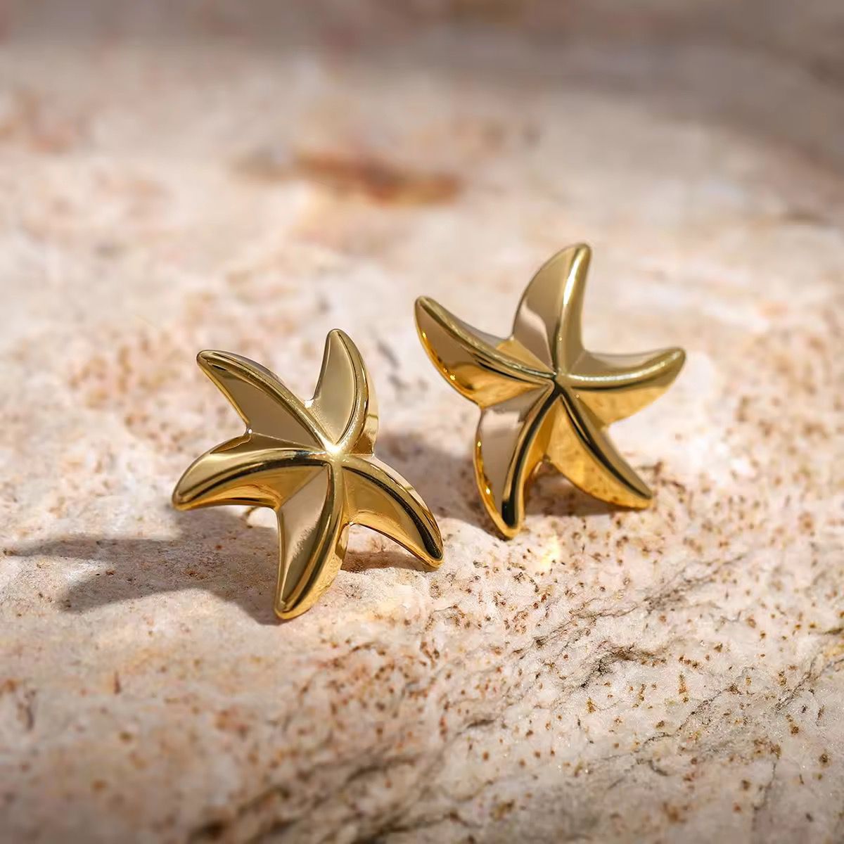 Star Stud Golden Earrings